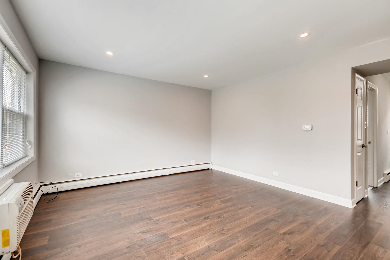 Hawthorne Apartments